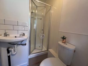 Photo 25- click for photo gallery